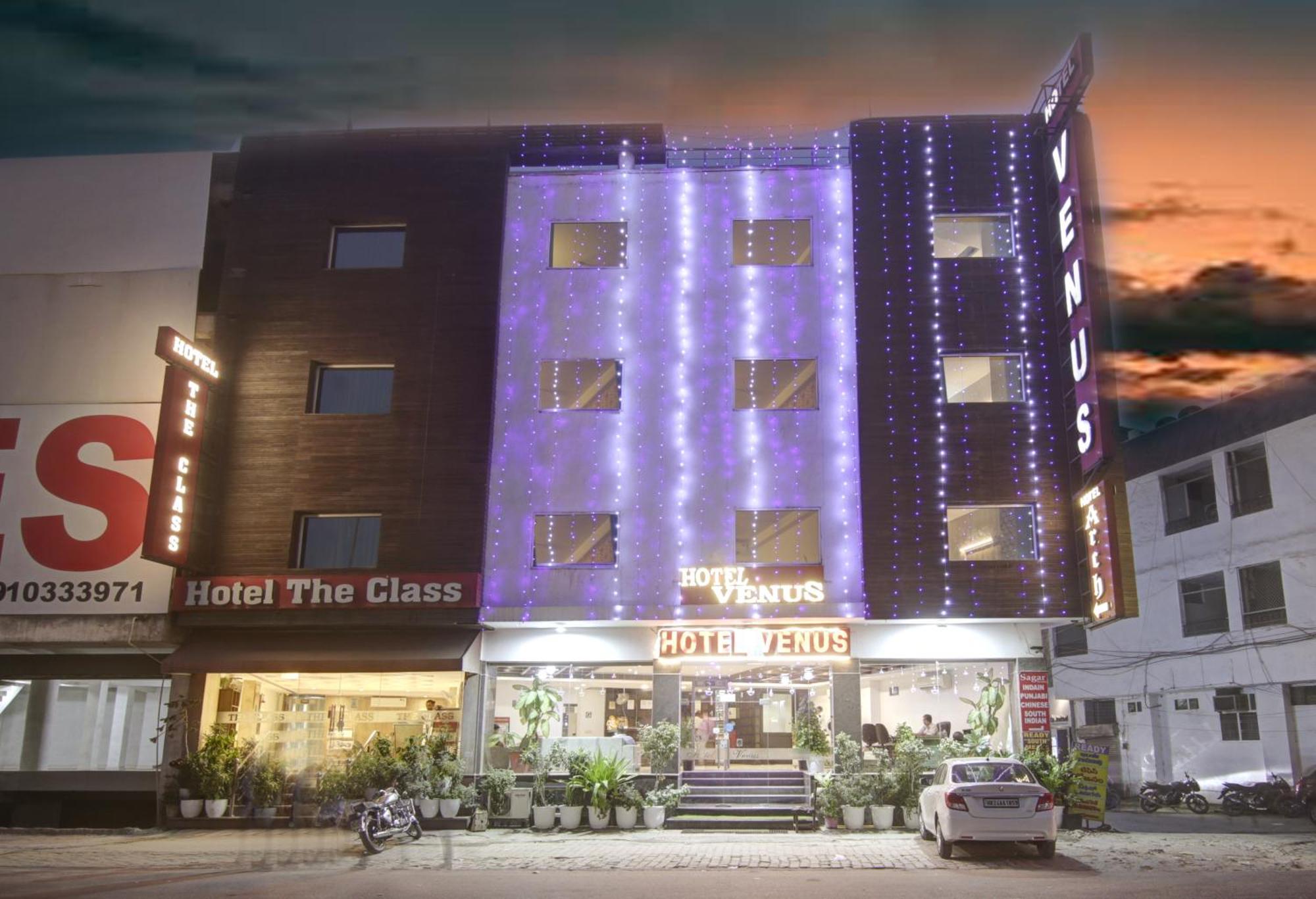 Hotel Venus Plaza Új-Delhi Kültér fotó