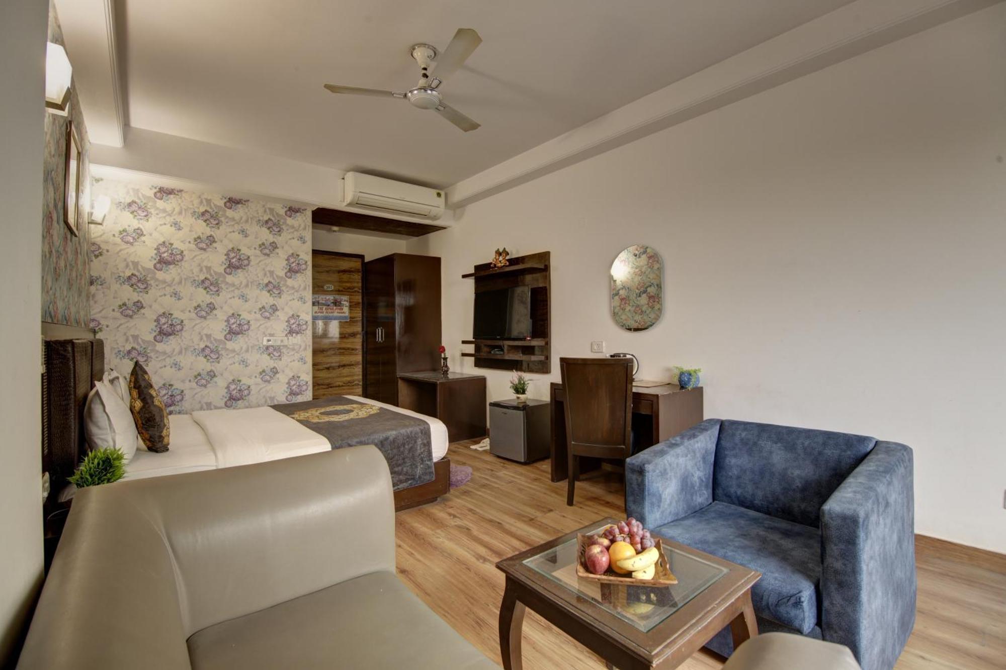 Hotel Venus Plaza Új-Delhi Kültér fotó